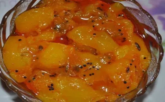 गर्मियों में लीजिए खट्टी-मीठी राजस्थानी आम की लौंज का मजा