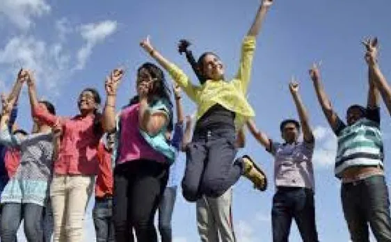 Maharashtra SSC Result 2017: 10वीं का रिज़ल्ट हुआ घोषित, 88.74% फीसदी छात्र पास, यहां चेक करें