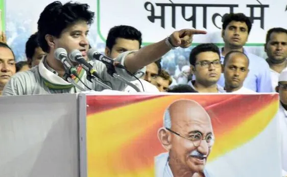 शिवराज के कृषि ग्रोथ पर ज्योतिरादित्य सिंधिया का सवाल, 13 साल में क्यों मारे गए 21 हजार किसान ?