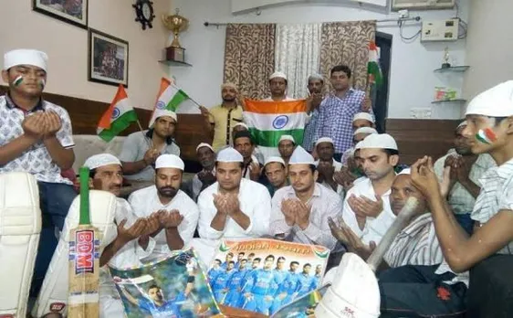 चैम्पियंस ट्रॉफी: पाकिस्तान के खिलाफ टीम इंडिया की फाइनल में जीत के लिए रोजेदारों ने की दुआ