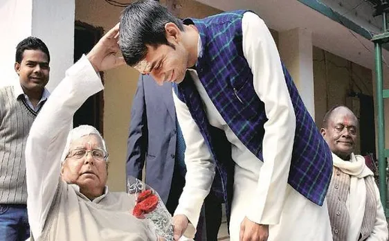 BPCL ने लाला यादव के बेटे तेज प्रताप यादव के पेट्रोल पंप का लाइसेंस रद्द किया, सुशील मोदी ने लगाया था फर्जीवाड़े का आरोप
