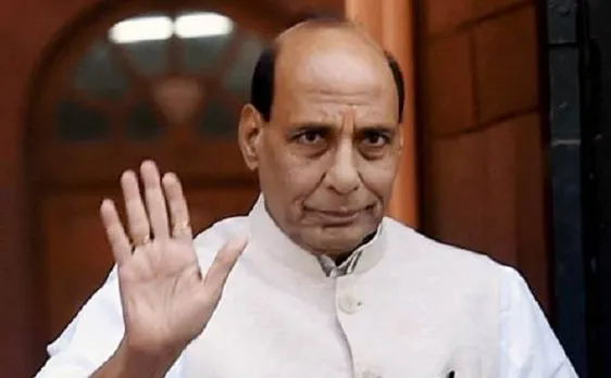 राजनाथ सिंह के पैर में आया फ्रैक्चर, एम्स में चढ़ा प्लास्टर