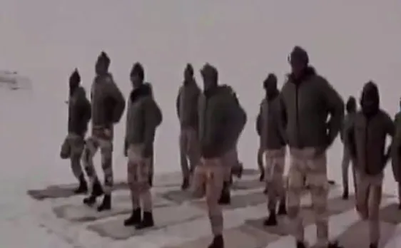 अंतर्राष्ट्रीय योग दिवस: ITBP के जवानों ने -25 डिग्री में 18000 फीट पर किया योग