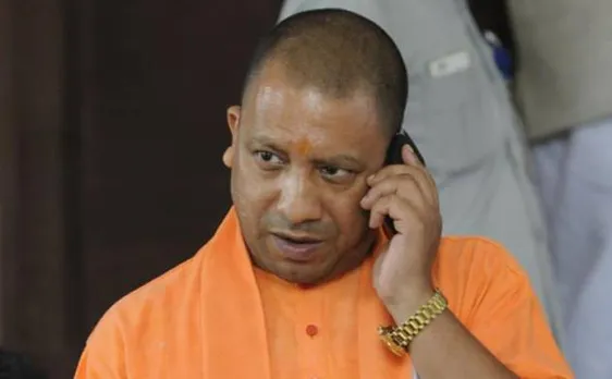 UP सीएम योगी आदित्यनाथ के खिलाफ महिला ने दर्ज कराया केस, नग्न तस्वीर फेसबुक पर डालने का आरोप