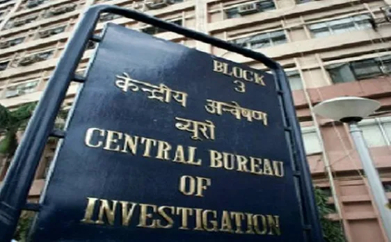 आय से अधिक संपत्ति के मामले में IIT गोवा के निदेशक पर केस दर्ज
