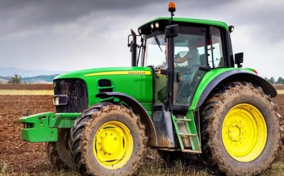 GST 2017: ट्रैक्टर उत्पादकों की मांग, उपकरणों पर कम किया जाए टैक्स