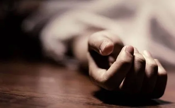 केरल लैंड रेवेन्यू ऑफिस के बाहर किसान ने की आत्महत्या, अधिकारी निलंबित