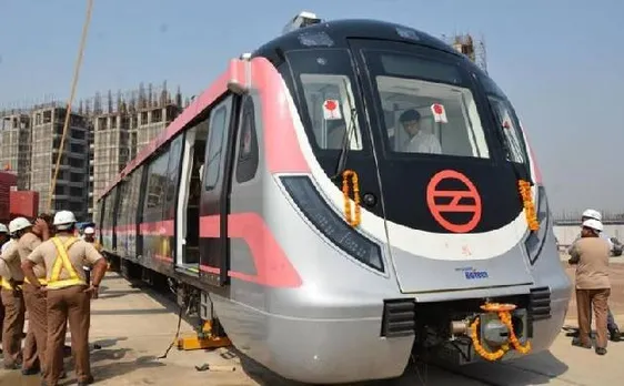 दिल्ली: पिंक लाइन पर बिना ड्राइवर दौड़ी मेट्रो