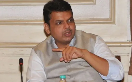 कर्ज माफी के बाद फडनवीस को सताने लगी राज्य के वित्तीय सेहत की चिंता, 1.5 लाख रुपये तक का कर्ज माफ कर चुकी है सरकार