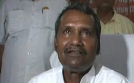 योगी के मंत्री गए GST का फायदा गिनाने पर फुल फॉर्म भी नहीं बता पाए