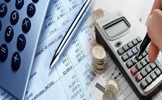 GST का असर: सीए ने बढ़ाई फीस, 30% का किया इज़ाफा
