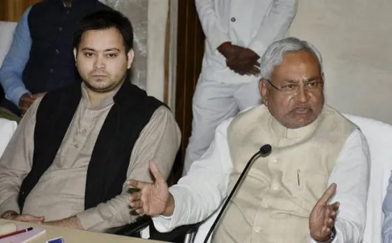 संकट में महागठबंधन: RJD की बैठक में क्या इस्तीफा देंगे तेजस्वी यादव या नीतीश दिखाएंगे बाहर का रास्ता!