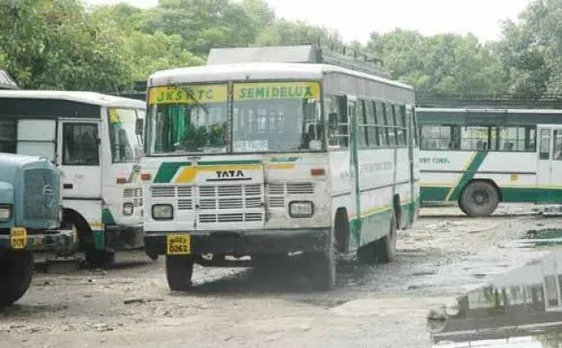 पाकिस्तानी गोलाबारी से पूंछ और रावलकोट के बीच सीमापार बस सेवा रोकी गई
