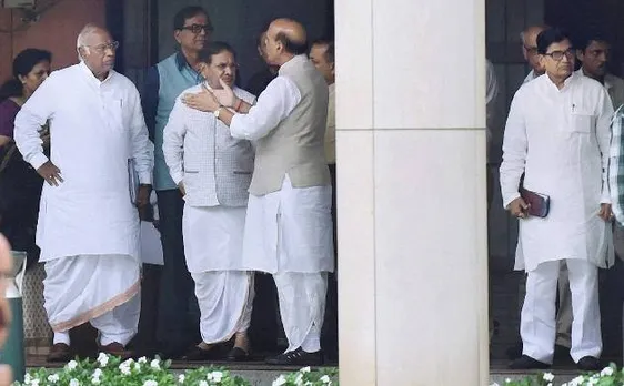 भारत-चीन के बीच सीमा पर तनाव, मोदी सरकार ने आज बुलाई सर्वदलीय बैठक