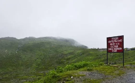 चीन ने भारत के सामने रखी शर्त, कहा- डाकोला से सेना हटाने पर ही होगी बातचीत