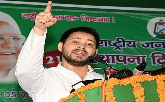 इस्तीफे पर बोले तेजस्वी यादव, बिहार में राजनीतिक संकट 'मैनेज्ड मीडिया' की देन