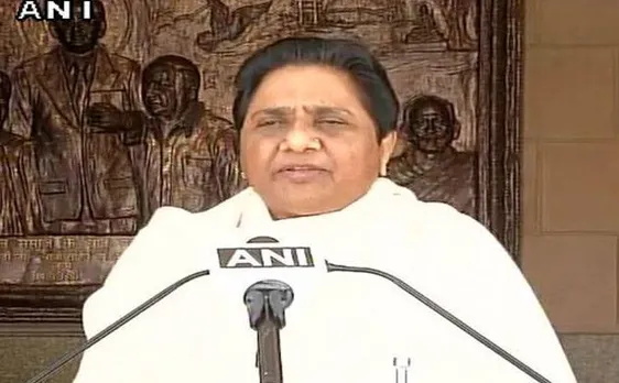 मायावती इस्तीफा वापस लें, राज्यसभा ने एक सुर में कहा