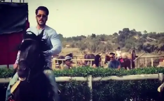 Video: 'टाइगर जिंदा है' के लिए घुड़सवारी सीख रहे हैं सलमान खान, शुरू की ट्रेनिंग