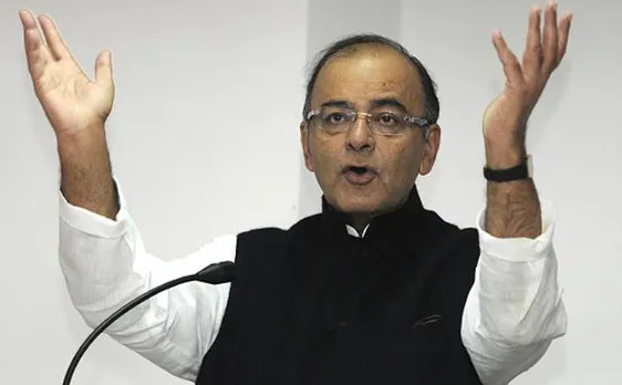 अरुण जेटली ने कहा, नोटबंदी, जीएसटी से व्यवस्था में नकदी घटेगी