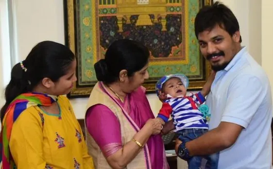 पाकिस्तानी बच्चे रोहान से मिल सुषमा बोलीं- 'खूब जियो', दिल में था छेद, हुआ सफल ऑपरेशन