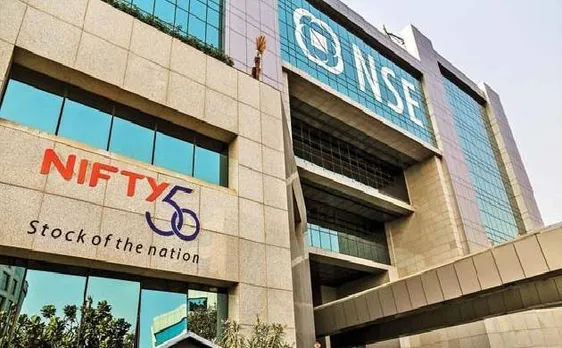 निफ्टी फिर हुआ 10,000 पार, सेंसेक्स 120 अंक ऊपर