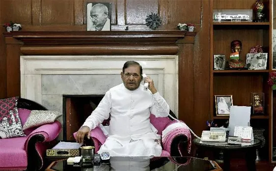 जेडीयू का शरद यादव खेमा नाराज, लालू यादव नीतीश के 'फ्लोर टेस्ट' को बना सकते हैं 'लिटमस टेस्ट'