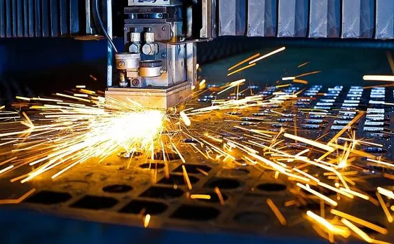 आर्थिक मोर्चे पर बिगड़े हालात, एक साल में 7% से घटकर 0.4% हुई कोर सेक्टर ग्रोथ रेट