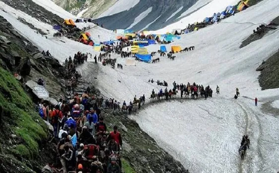 अमरनाथ यात्रा के लिए 590 तीर्थयात्रियों का जत्था हुआ रवाना