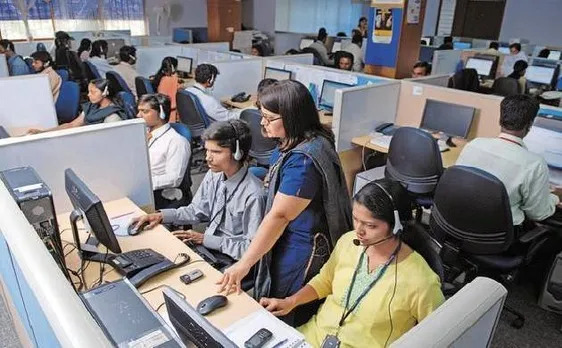 जुलाई महीने में गिरी सर्विस सेक्टर पीएमआई, 4 साल के निचले स्तर पर पहुंची
