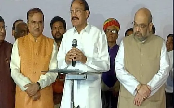 उप-राष्ट्रपति चुनाव में 24 सांसदों ने अपनी पार्टी को दिया धोखा, क्रॉस वोटिंग के जरिए नायडू को मिले वोट