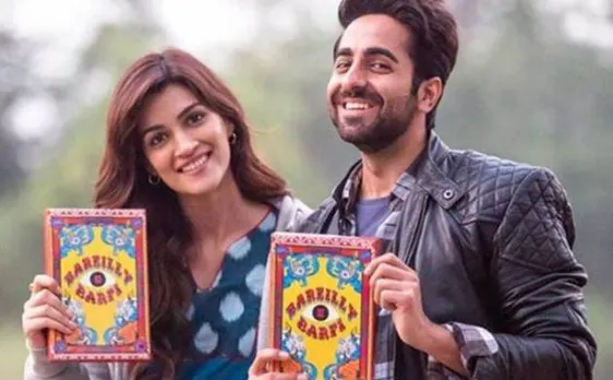 OMG: आयुष्मान ने 'बरेली की बर्फी' के प्रमोशन में कॉमेडियन भारती के साथ ये क्या कर दिया