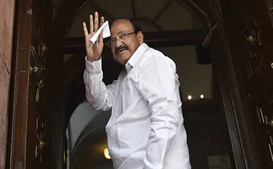 वेंकैया नायडू के शपथ ग्रहण से लेकर नॉर्थ कोरिया के डर से शेयर बाजार लुढ़के, देखें 10 बड़ी खबरें