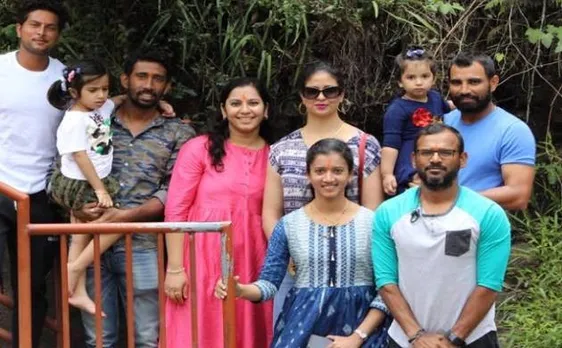 मोहम्मद शमी गए रावण के 'अशोक वाटिका' तो सोशल मीडिया पर हो गए ट्रोल