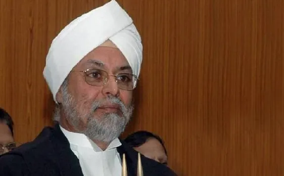लोकतंत्र की तारीफ में बोले चीफ जस्टिस, कभी मोदी चाय बेचते थे आज हैं पीएम