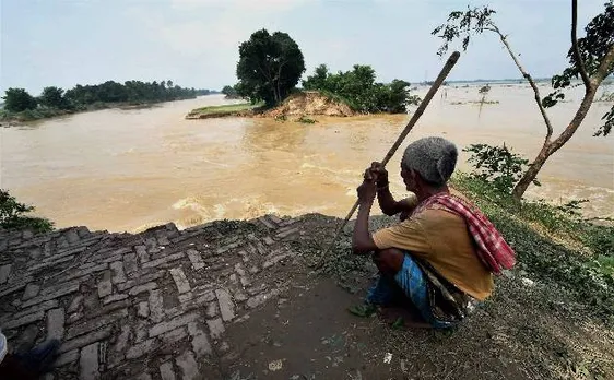 बिहार में बाढ़ से अब तक 119 मौतें, 93 लाख लोग प्रभावित
