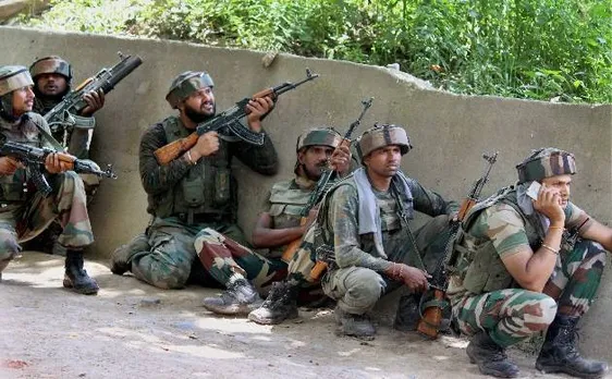 जम्मू-कश्मीर: सुरक्षाबलों को बड़ी सफलता, पुलवामा में लश्कर कमांडर अयूब ललहारी ढेर