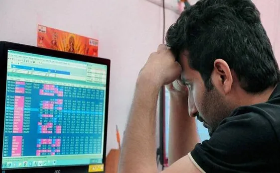 इंफोसिस के शेयरों की जबरदस्त पिटाई से लुढ़का सेंसेक्स और निफ्टी, सिक्का के इस्तीफे ने बिगाड़ी इंफी की चाल