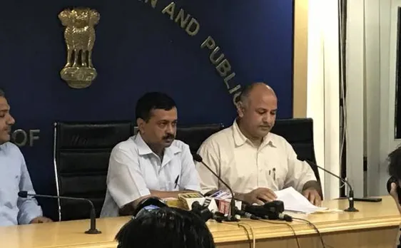 दिल्ली: सीएम केजरीवाल की चेतावनी, 449 स्कूलों का कर सकते हैं टेकओवर