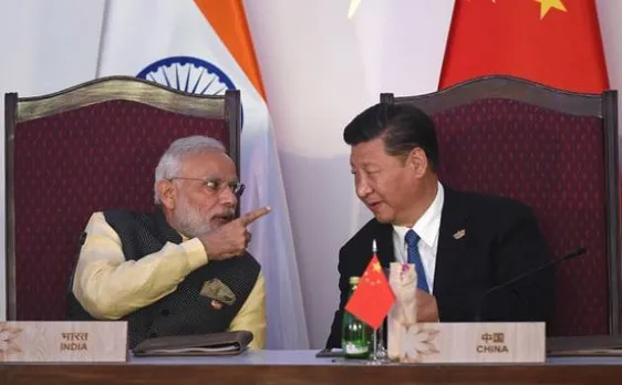 मोदी की चीन यात्रा से लेकर इंफोसिस बोर्ड का सिक्का को समर्थन तक, देखें पांच बड़ी खबरें