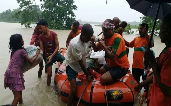 बिहार में बाढ़ ने मचाया हाहाकार, 341 लोगों की मौत, 24 घंटे में 37 जिंदगियां पानी में बही