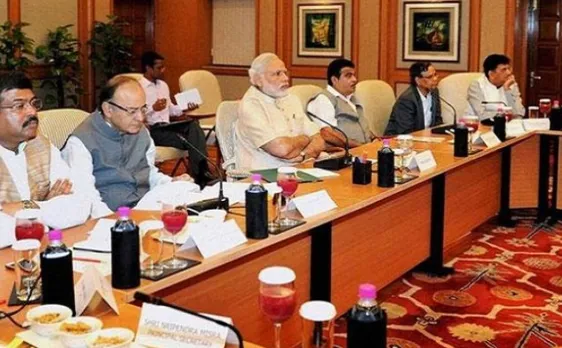 जल्द ही होगा मोदी कैबिनेट का विस्तार, सुरेश प्रभु को मिल सकती है दूसरी ज़िम्मेदारी