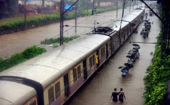मुंबई बारिश: विक्रोली में इमारत ढही, एक की मौत, दो घायल