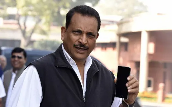 मोदी कैबिनेट में फेरबदल से पहले रूडी और बालियान ने दिया इस्तीफा, सीतारमण और उमा भारती के इस्तीफे की अटकलें
