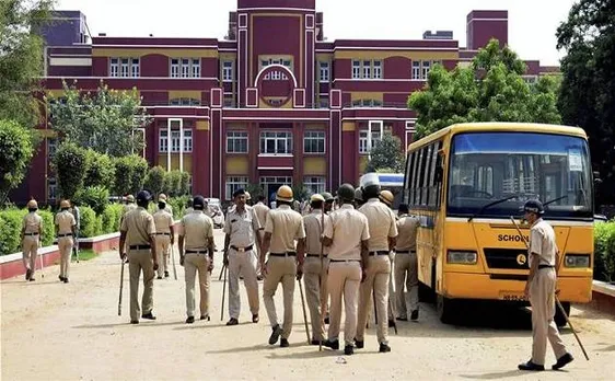 रेयान स्कूल मर्डर केस: प्रिंसिपल सस्पेंड, शिक्षा मंत्री जावेड़कर ने कहा मिलेगा इंसाफ