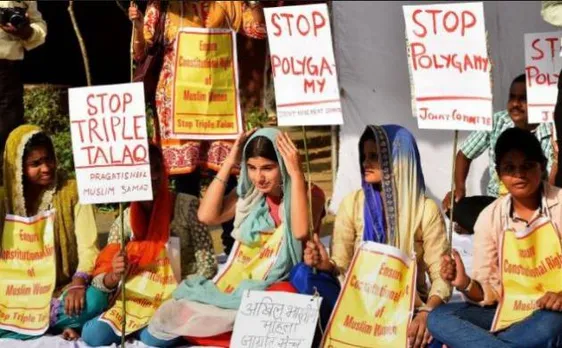 तीन तलाक पर SC के फैसले का सम्मान,  बनाई कमेटी, कहा- मुस्लिम पर्सनल लॉ में दखल बर्दाश्त नहीं