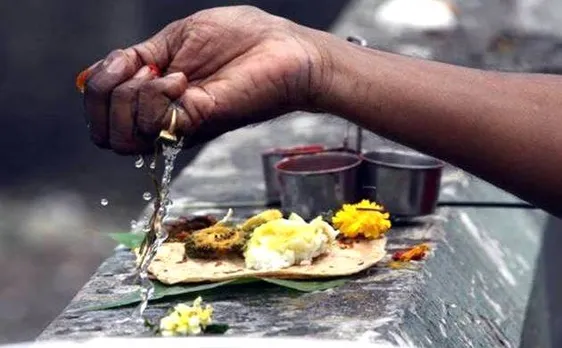 पितृ पक्ष की शुरुआत, पूर्वजों का तर्पण कर दिलाए मुक्ति