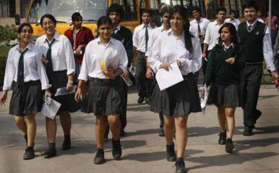 सीबीएसई ने सभी स्कूलों को सीसीटीवी कैमरे लगाने और स्टाफ ऑडिट कराने का दिया निर्देश