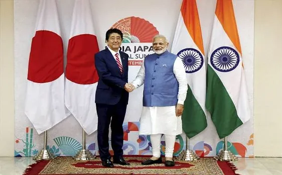 शिंज़ो आबे ने पाकिस्तान से मुंबई हमले और पठानकोट के गुनहगारों को सज़ा देने की मांग की