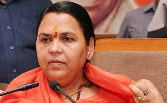 उमा भारती का तंज, कहा- अपराधियों के साथ खड़े होते थे अखिलेश यादव