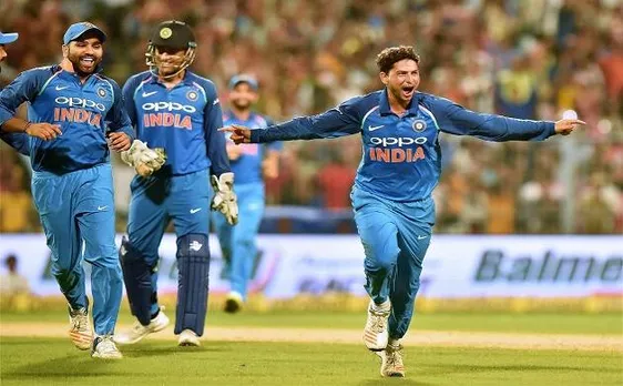 Ind Vs Aus: कुलदीप यादव वनडे इतिहास में हैट्रिक विकेट लेने वाले तीसरे भारतीय गेंदबाज